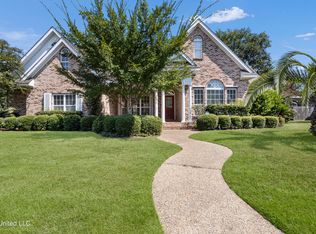 2529 Faulkner Ct, Ocean Springs, MS 39564