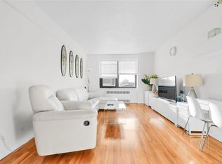 139-09 28th Road #6F, Flushing, NY 11354