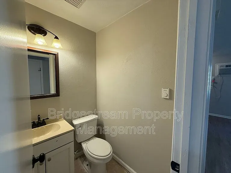 155 Forest St — Photo 10