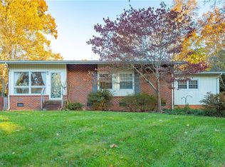 2710 Lilac Dr, Greensboro, NC 27408