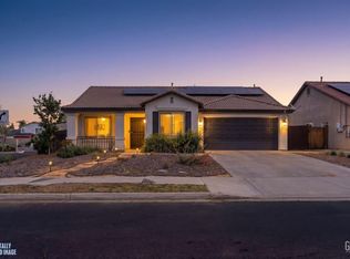 10420 Victoria Falls Ave, Bakersfield, CA