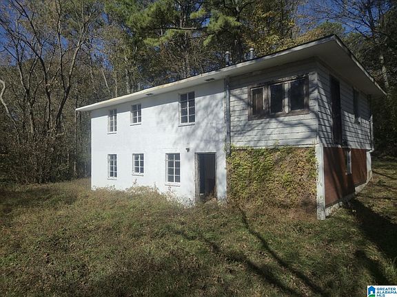 4th image of 900 Ridge Pl #4