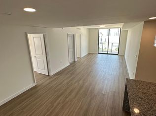 225 NE 25th St #C2, Miami, FL 33137