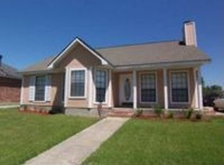 15175 Cocodrie Ave, Baton Rouge, LA 70817