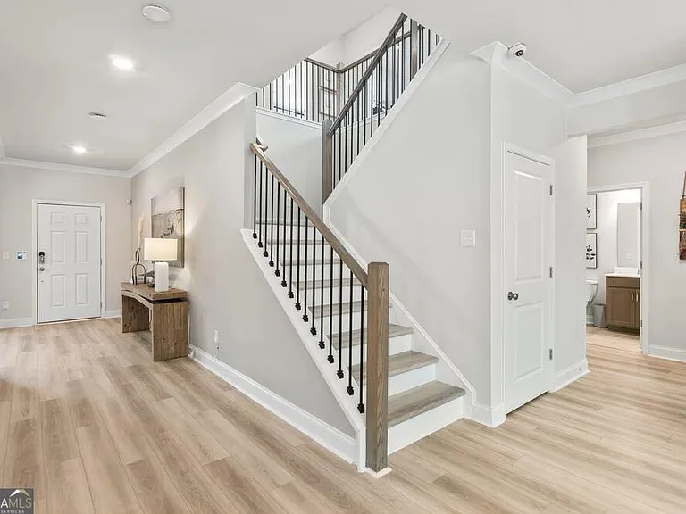 5015 Kennison Way — Photo 14