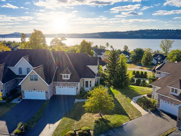 25 Alta Drive, Wappingers Falls, NY 12590