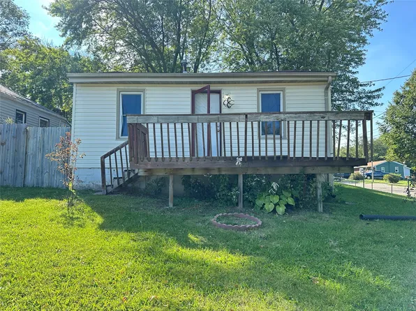 4400 SW 2nd St, Des Moines, IA 50315
