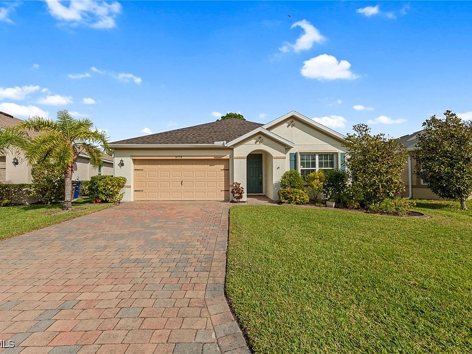 1st image of 10528 Canal Brook Ln
