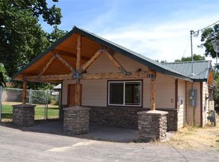 1892 NE Laughlin Rd, Prineville, OR 97754