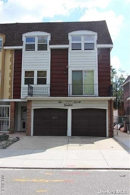 1st image of 214-20 Waters Edge Dr