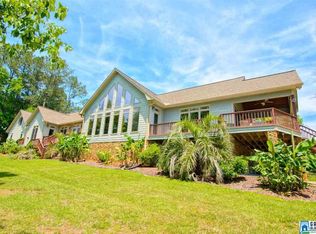 565 Wylie Rd, Wedowee, AL 36278