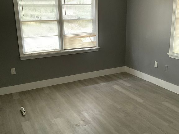 4th image of 1249 Marydale Dr
