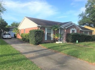 8830 Sharpcrest St, Houston, TX 77036