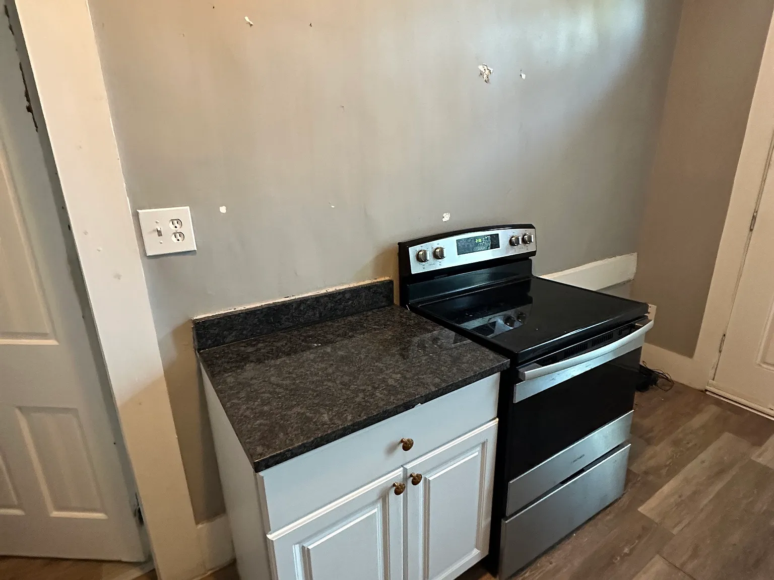 1 bed, $1,245 — Photo 4