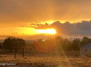 3259 W Onyx Rd, Paulden, AZ 86334