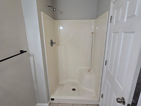 2nd image of 1306 W Main St APT 1