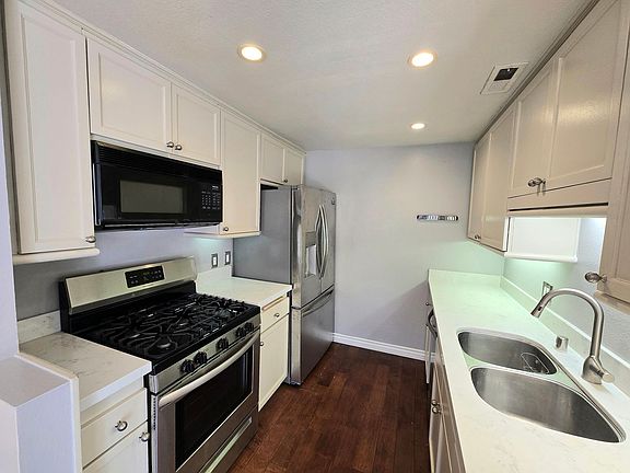4th image of 701 Kettner Blvd Unit 24