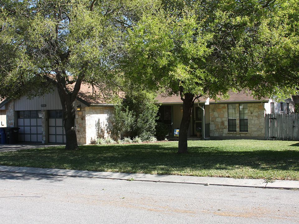 1st image of 354 Paisano St