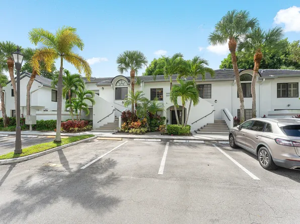 7465 N Glendevon Lane N #1207, Delray Beach, FL 33446