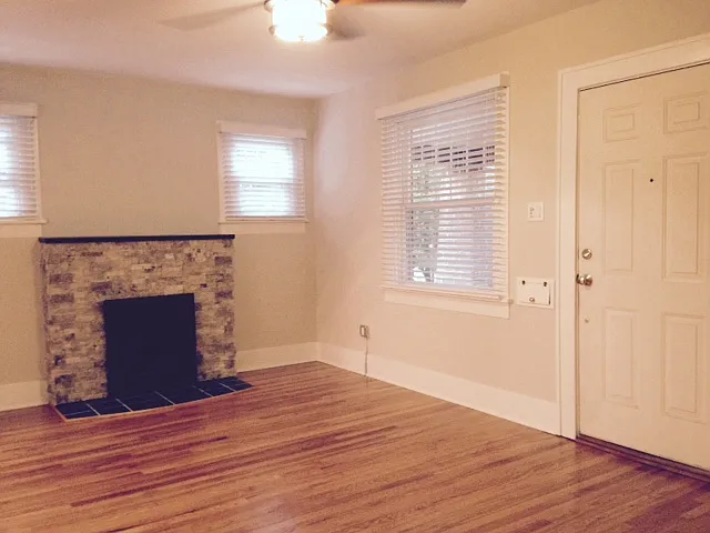4 bed, 1.5 bath, 1920 sqft, $3,057 — Photo 2