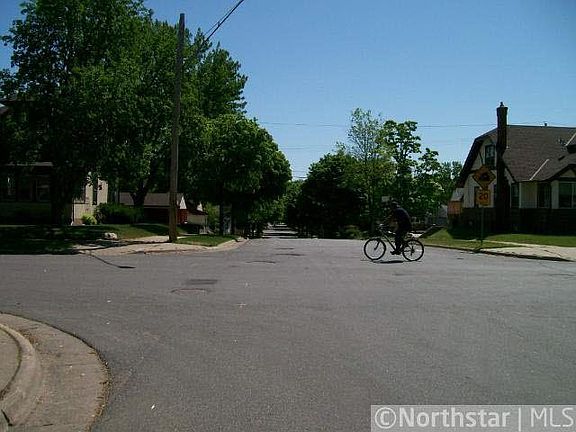 5th image of 2332 E 36th Street