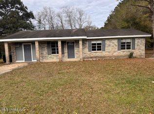 4221 Knowles Ave, Moss Point, MS 39562