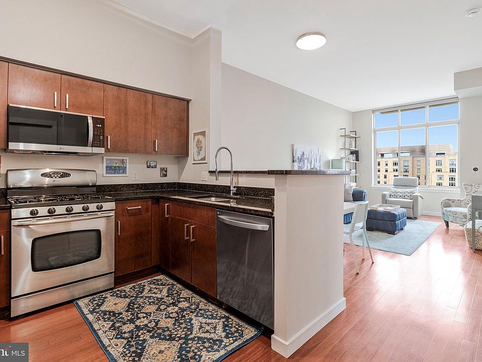 1st image of 1000 New Jersey Ave Se #Ph12