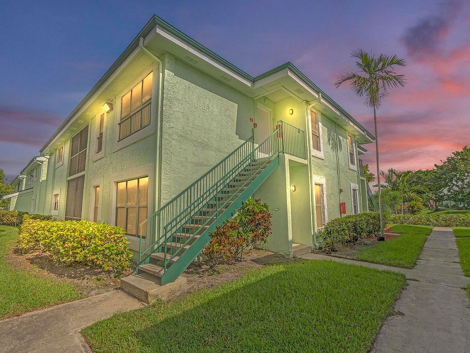 1st image of 8771 NW 39th St