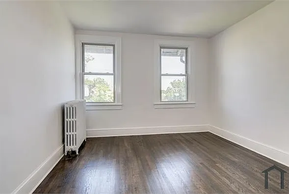 5 bed, 2620 sqft, $5,500 — Photo 3