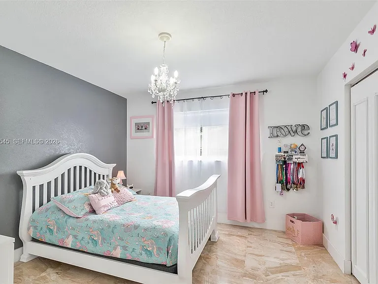 17420 SW 84th Ct — Photo 16