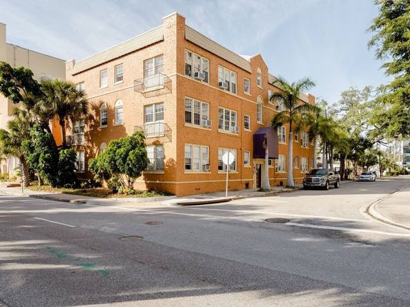 118 Indian Pl APT 10