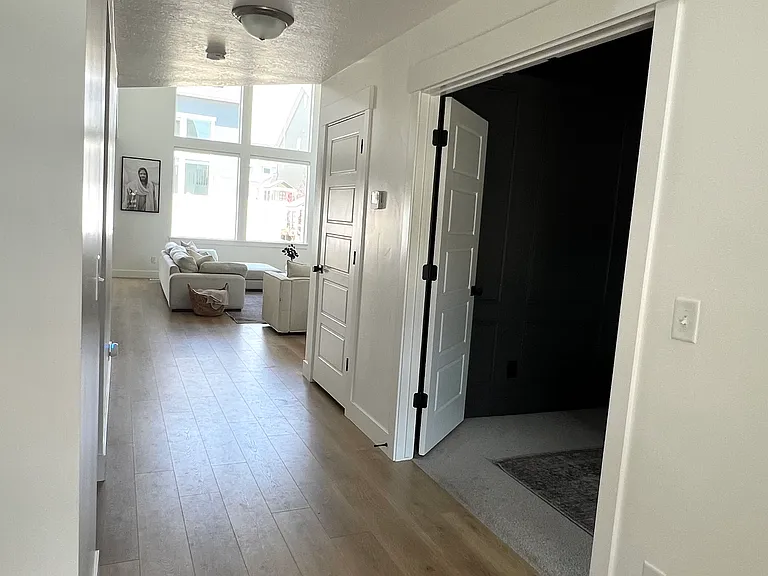 1516 W Stone Gate Dr — Photo 36