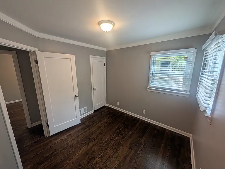 1717 Newark St — Photo 18