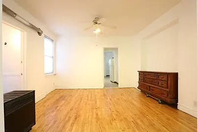 1116 W Polk St #3 — Photo 4