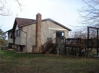 120 Stillwagon Rd, Ruffs Dale, PA 15679