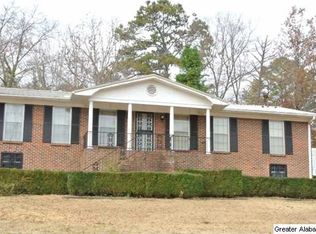 2424 3rd St NE, Center Pt, AL 35215
