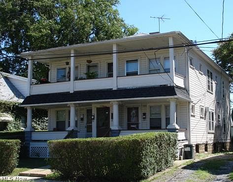 1st image of 15818-15822 Damon Ave