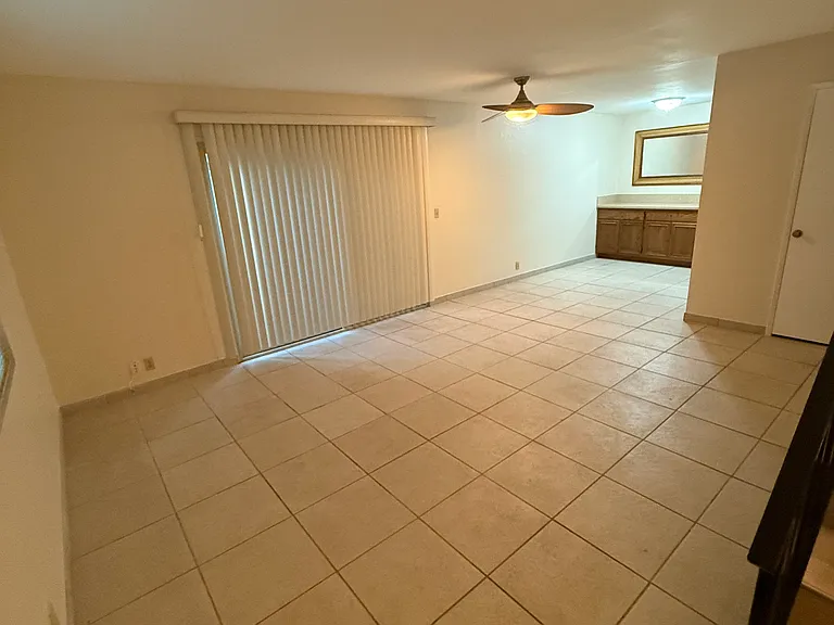 200 Elm Ave #7 — Photo 22