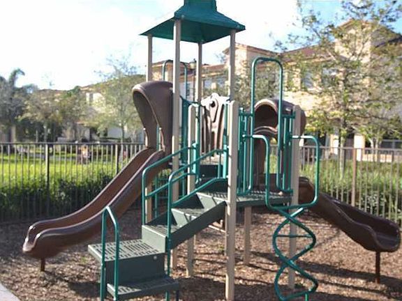 5th image of 6071 W Grand Cypress Circle #6071
