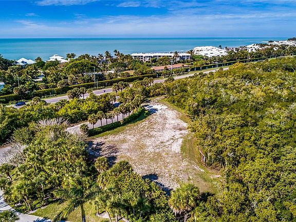 2nd image of 5040 Grouper Hole Ct