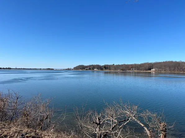 (undisclosed Address), Kings Park, NY 11754