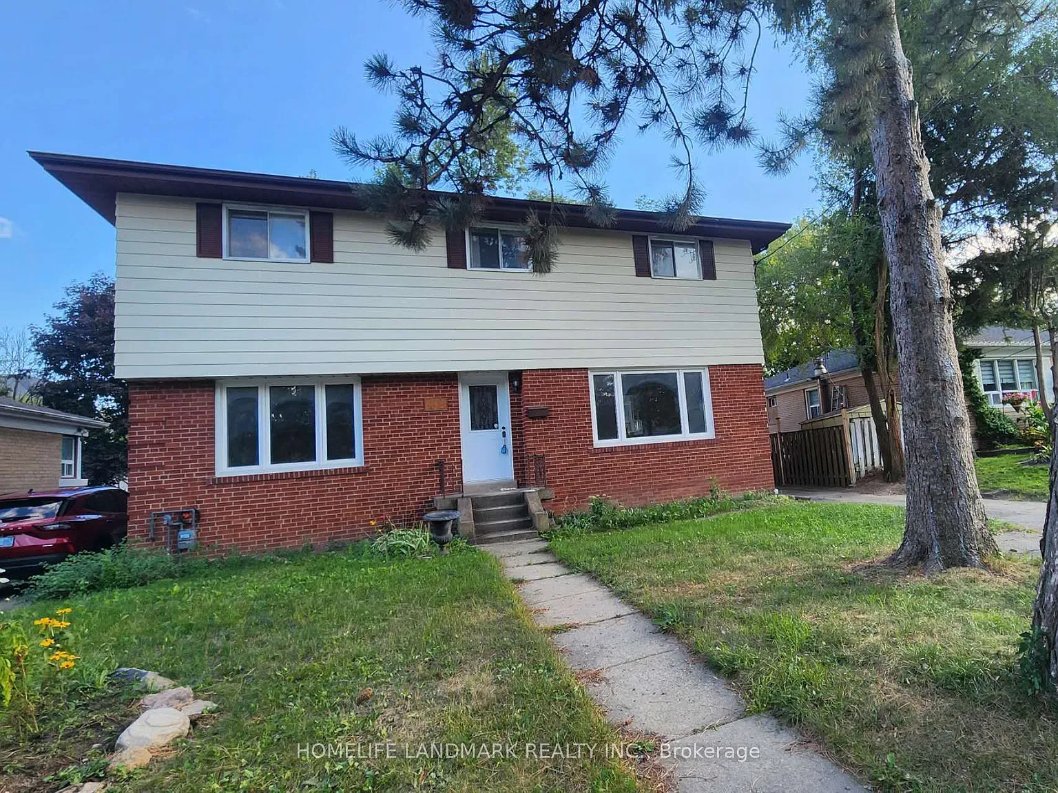 5 bed, $3,800 — Photo 1