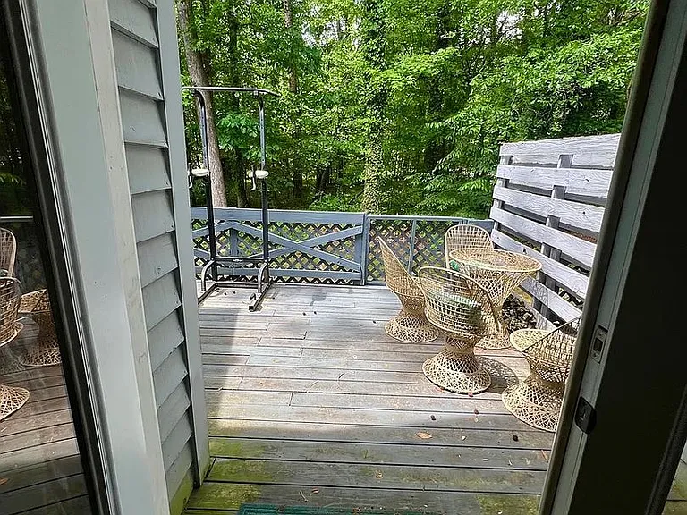 2 Willow Bridge Dr — Photo 23