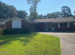 703 Tanglewood Dr, Clinton, MS 39056