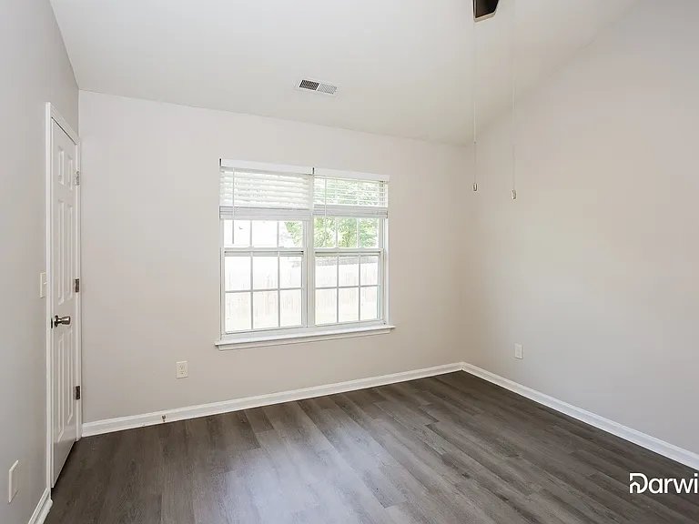 5429 Morning Breeze Ln — Photo 10