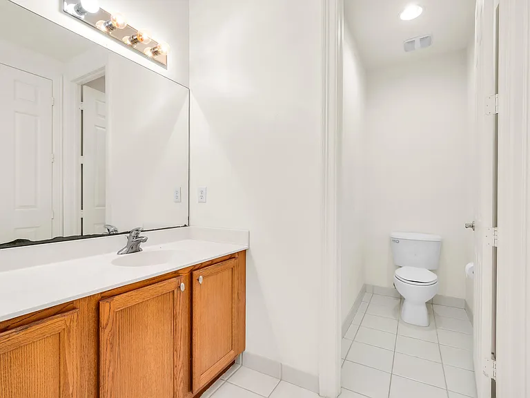 810 Marina Del Ray #6 — Photo 21