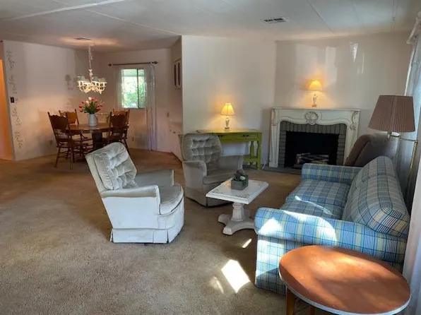 138 Leafwood Way, Folsom, CA 95630