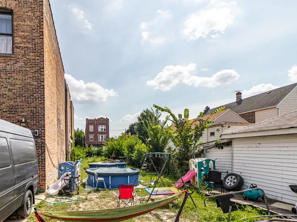 2436 S Pulaski Rd, Chicago, IL 60623