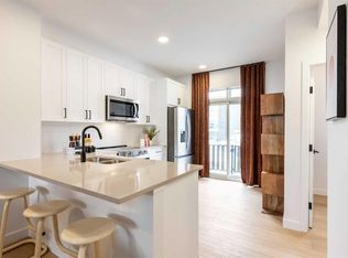 1506 S Rangeview Dr SE, Calgary, AB T3S0G9