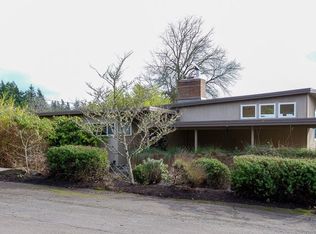 3700 SW Dosch Ct, Portland, OR 97221